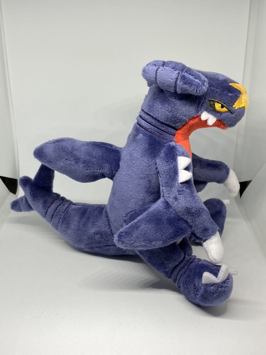 Pokemon Fit ガブリアス ぬいぐるみ ポケモンセンター 限定 マスコット ポケットモンスター 売買されたオークション情報 Yahooの商品情報をアーカイブ公開 オークファン Aucfan Com