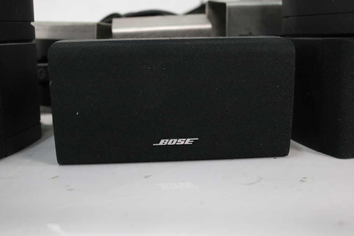 ト滝】BOSE ボース アンプ内臓 ウーファー付 デジタルサウンド  