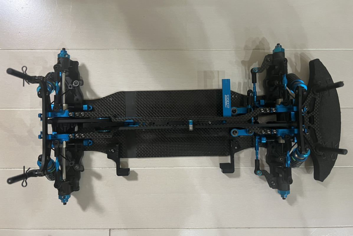 タミヤ TAMIYA TRF420［ 美品］ カーボンシャーシー新品1枚 オプション 