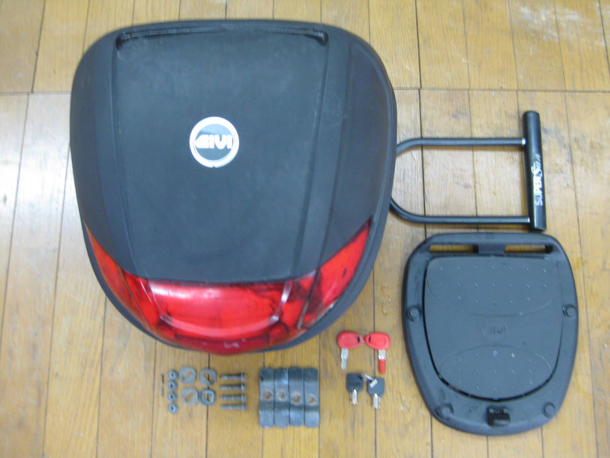 GIVI リアボックス＆U字ロック スズキ レッツ4(トップケース)｜売買