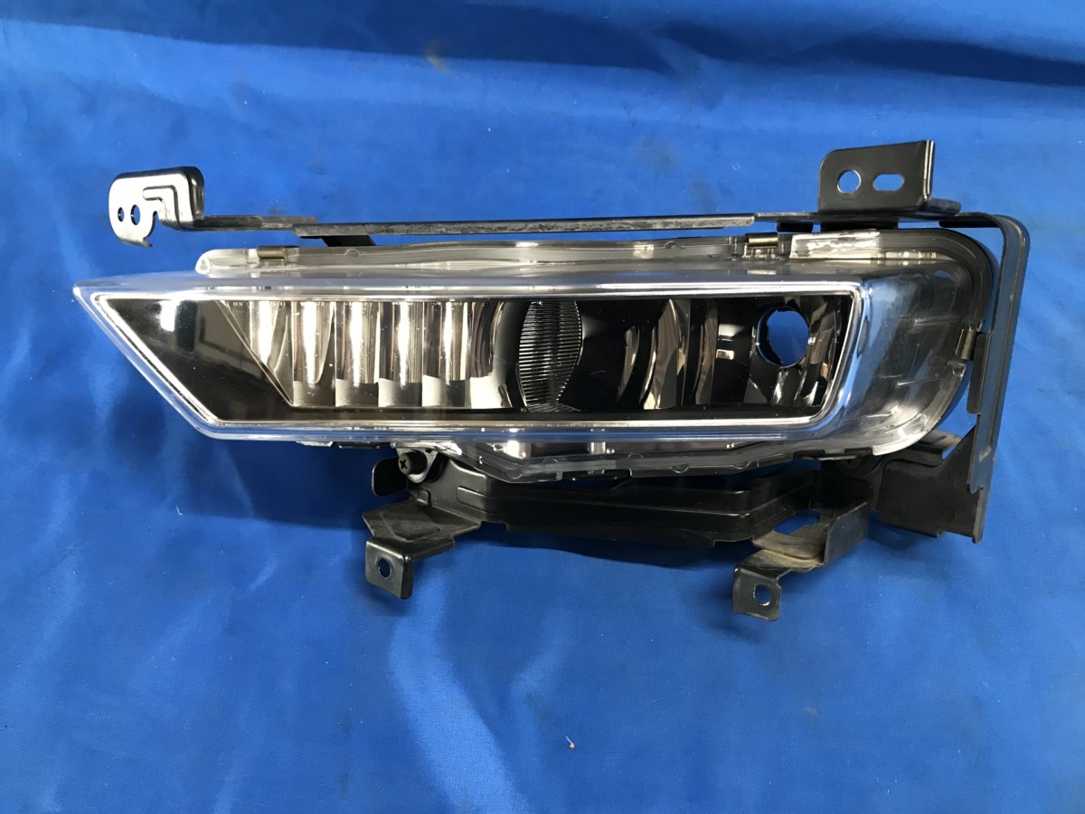 得価，本物保証 ホンダ アコードハイブリッド CR6 左フォグランプ STANLEY W0968 前期 H-459(ホンダ用)｜売買されたオークション情報、yahooの商品情報をアーカイブ公開 - オークファン 純正品
