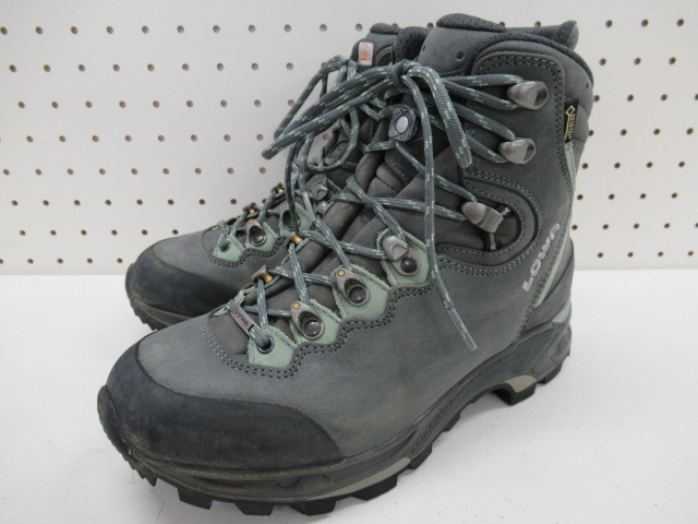  LOWA マウリアGTX ウィメンズ ローバー EU37.5 トレッキング シューズ ゴアテックス 登山 靴 025997002(24.0cm)｜売買されたオークション情報、yahooの商品情報をアーカイブ公開 - オークファン 24.0cm