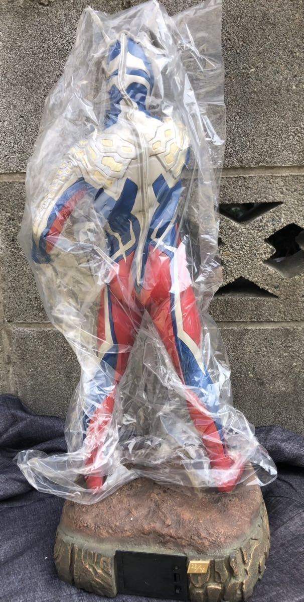 ☆本体未使用 箱傷み大☆ベネリック☆こだわり78シリーズ ウルトラマン 