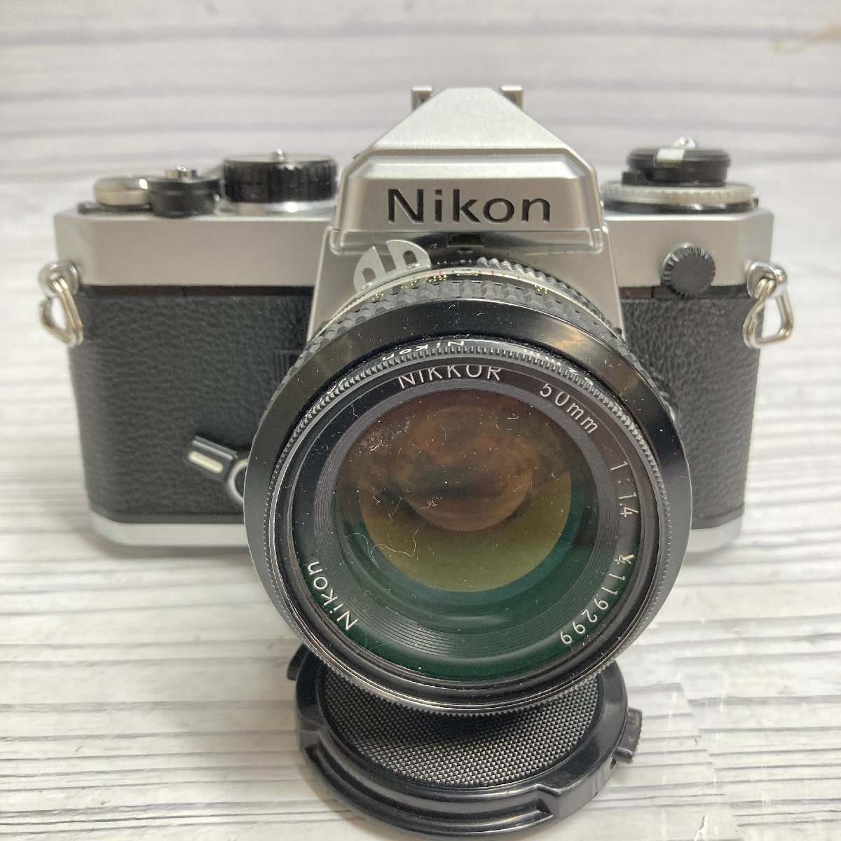 f001 C Nikon ニコン フィルムカメラ FE シルバー 本体 レンズ NIKKOR 50mm 1:1.4 動作未確認 ジャンク