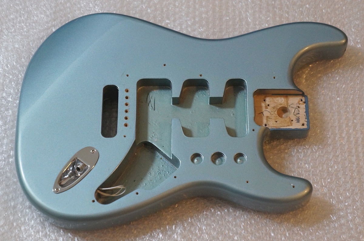 Fender Standard Stratcaster Body フェンダー ストラトキャスター  