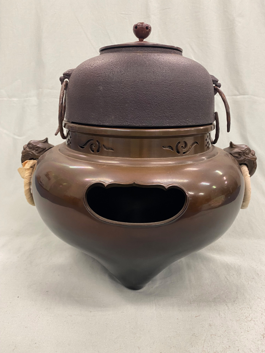 茶道具 菊地政光 風炉 茶釜 鬼面風炉□唐銅 釜師 釜谷寛斎] 添釜 [