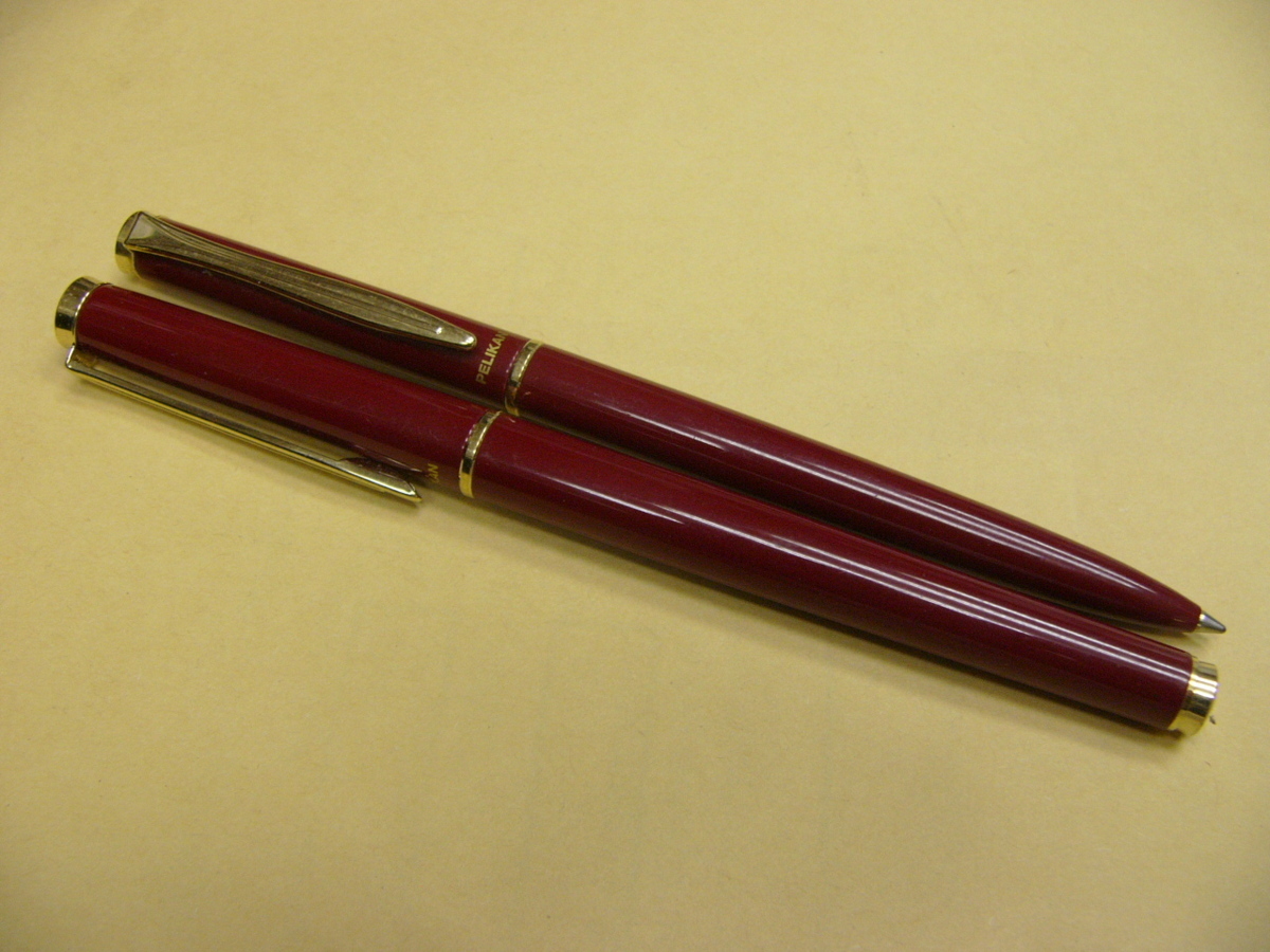 ペリカン　PELICAN　ボールペン　万年筆　セット　レッド　赤