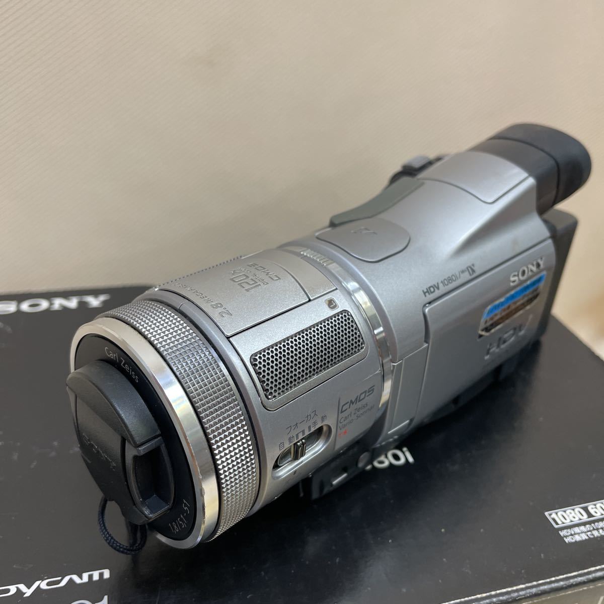 ○615○ デジタルビデオカメラ ソニー SONY HDR-HC1 デジタルHDビデオカメラレコーダー　ハンディカム まとめて　動作未確認　ジャンク品 HDR-HC1 SONY ハンディカム ソニー、薄型軽量フルHDビデオカメラ「HDR-TG1」 Wikipedia HDR-HC1-B