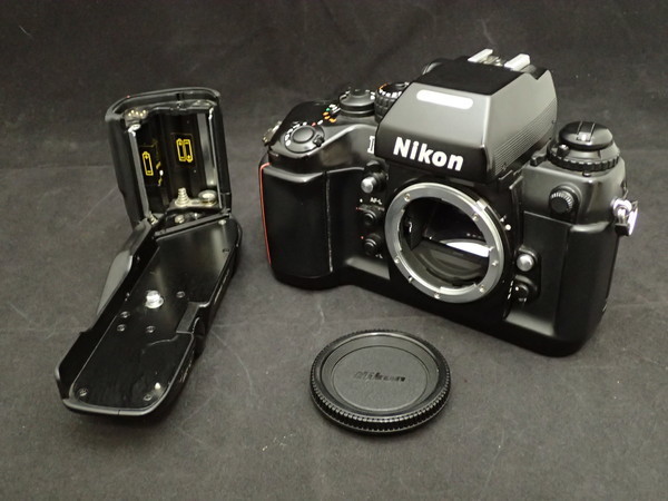 A42☆送料無料!! Nikon ニコン F4 / MB-21 (60) Nikon MB-21 F4 Film SLR セット
