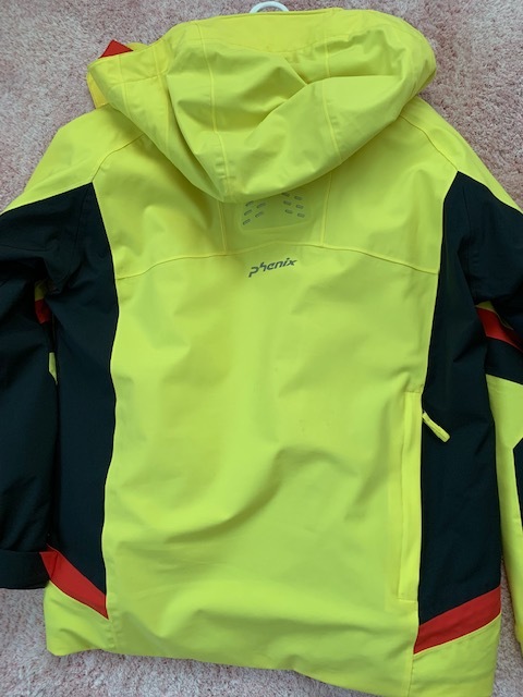 中古 選手用 フェニックス スキーウェア Mサイズ (上衣のみ