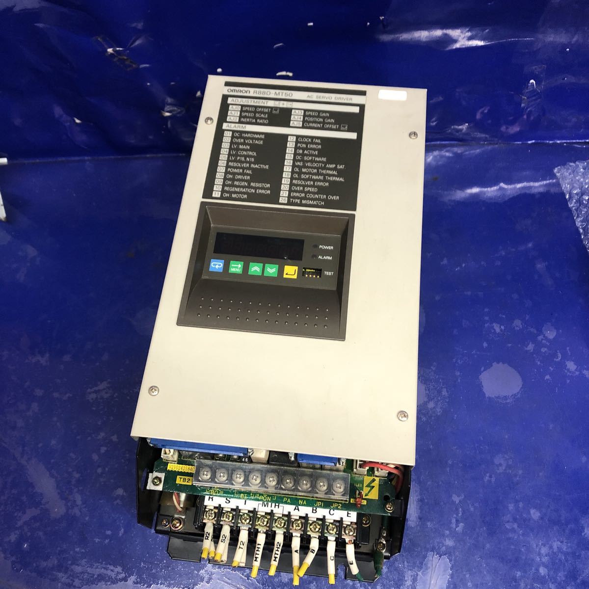 正規品，人気 OMRON R88D-MT50 AC SERVO DRIVER(その他)｜売買されたオークション情報、yahooの商品情報をアーカイブ公開 - オークファン その他