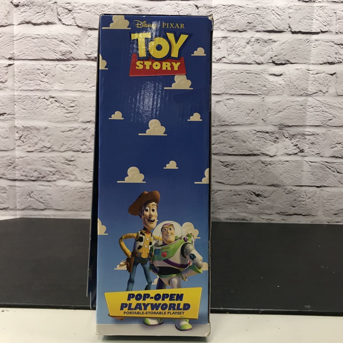 m20418-7942 TOY STORY トイ・タウン・アドベンチャー Pop-Open Play