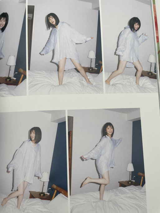 浜辺美波 写真集 □直筆サイン入り□ 初版 福家書店 グラビア(サイン
