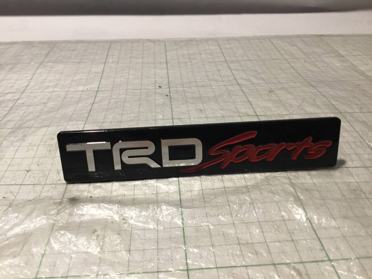 TRD アルテッツァ エンブレム グリル Sports | TOYOTA ALTEZZA の 