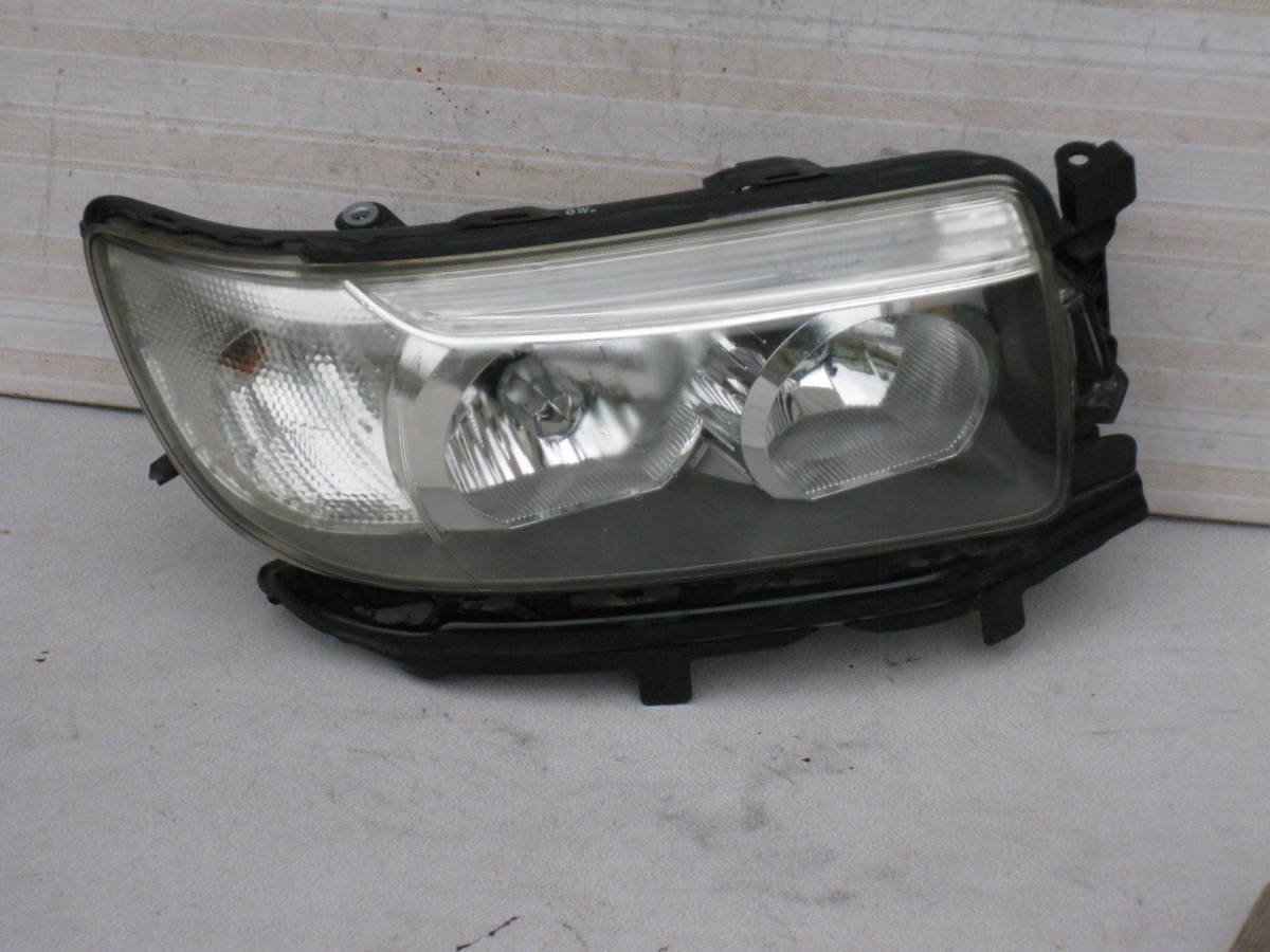 フォレスター HID D2R | SG5⁄9 SG5 スバルフォレスターSG5右側HID 