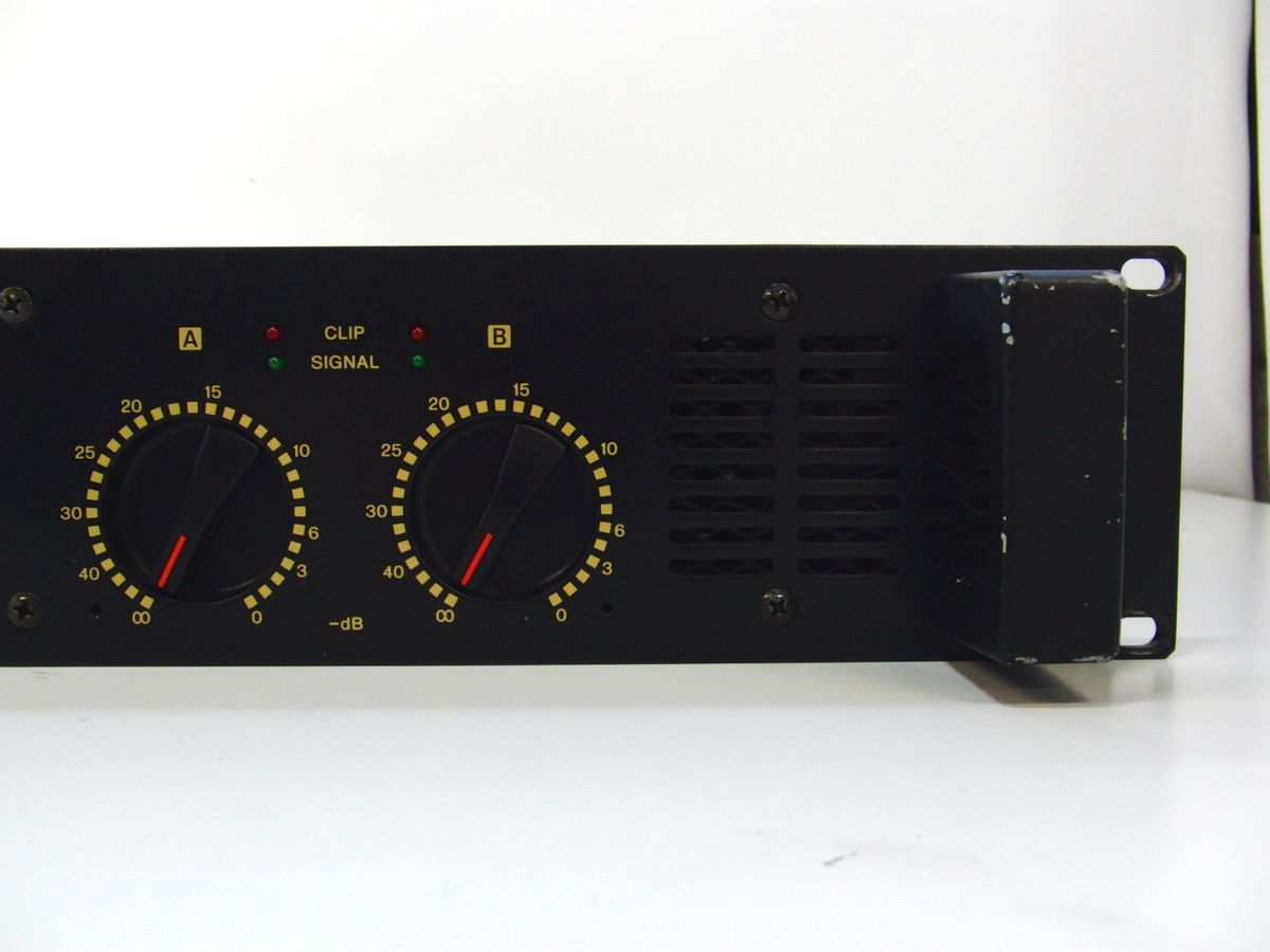 中古】YAMAHA P3200 パワーアンプ 【訳あり動作品】*341031 YAMAHA 訳