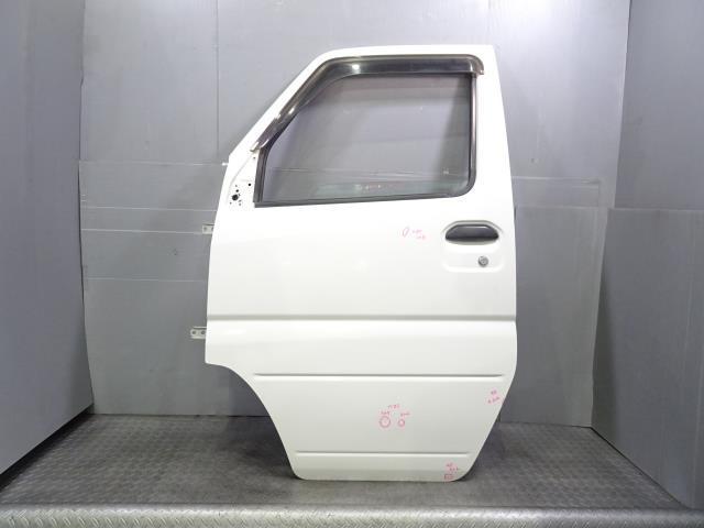 クリッパー LE-U72T F フロント 左 ドア 左前 W74 AGC/M213 80101