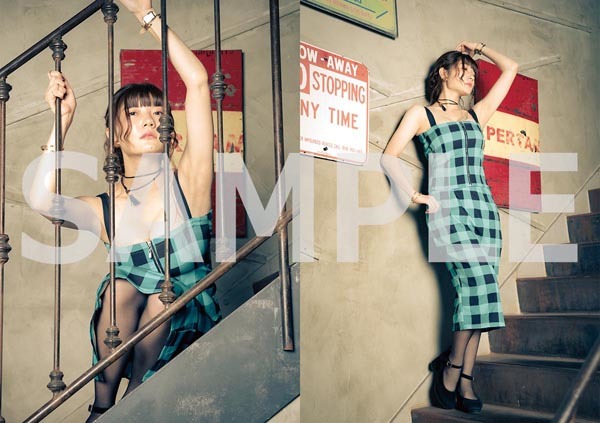井澤美香子 写真集 フォトブック 4弾 Amazon.co.jp: 井澤美香子4th フォトブック Gingham Days 直筆サイン