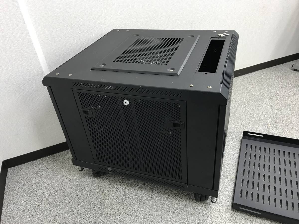 ID1292: サンワサプライ CP-SVCBOX1 19インチマウントボックス（9U