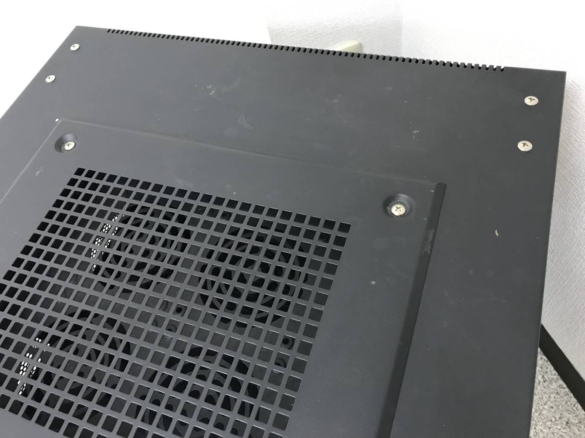 ID1292: サンワサプライ CP-SVCBOX1 19インチマウントボックス（9U