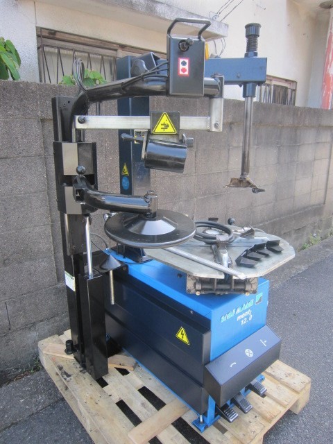 □一流メーカー□タイヤチェンジャー□外チャック20インチ□内チャック 