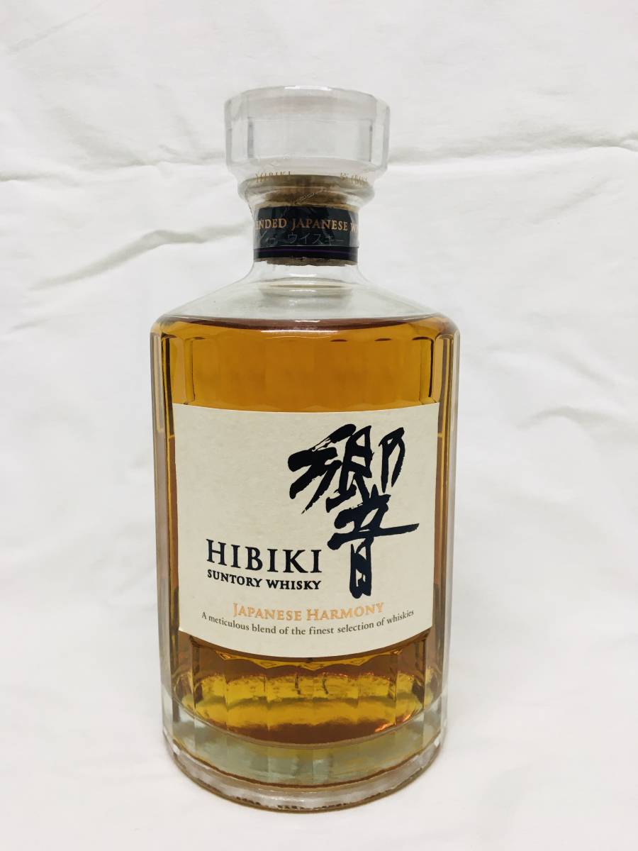O38094☆未開栓 サントリーウィスキー 響 SUNTORY WHISKY HIBIKI【700ml 43% ※神奈川県内限定発送】