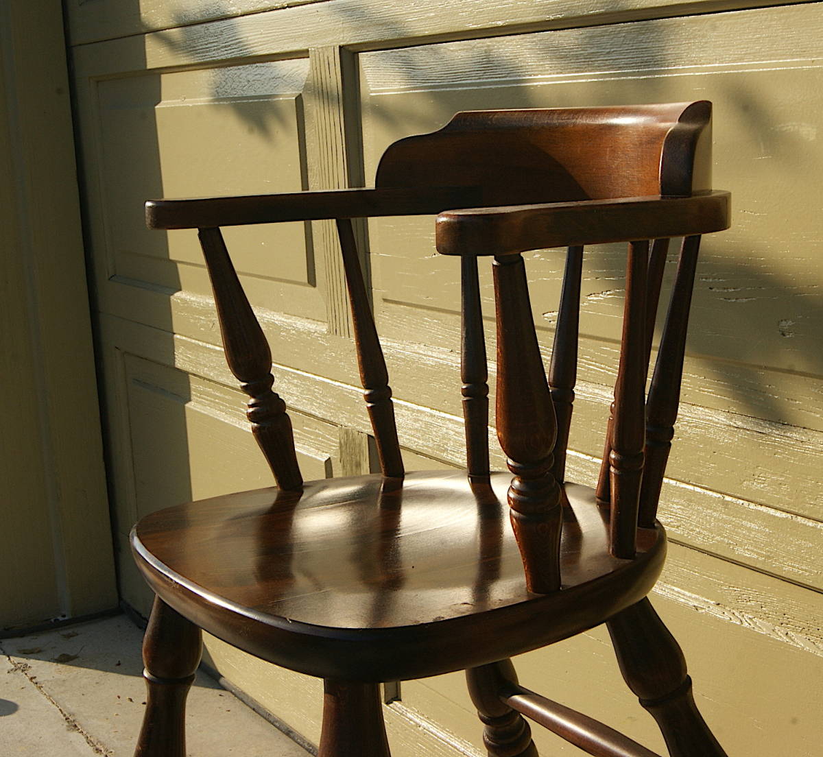 4032t2【キツツキ 飛騨産業 ベビー アームチェア 木製 チャイルド  