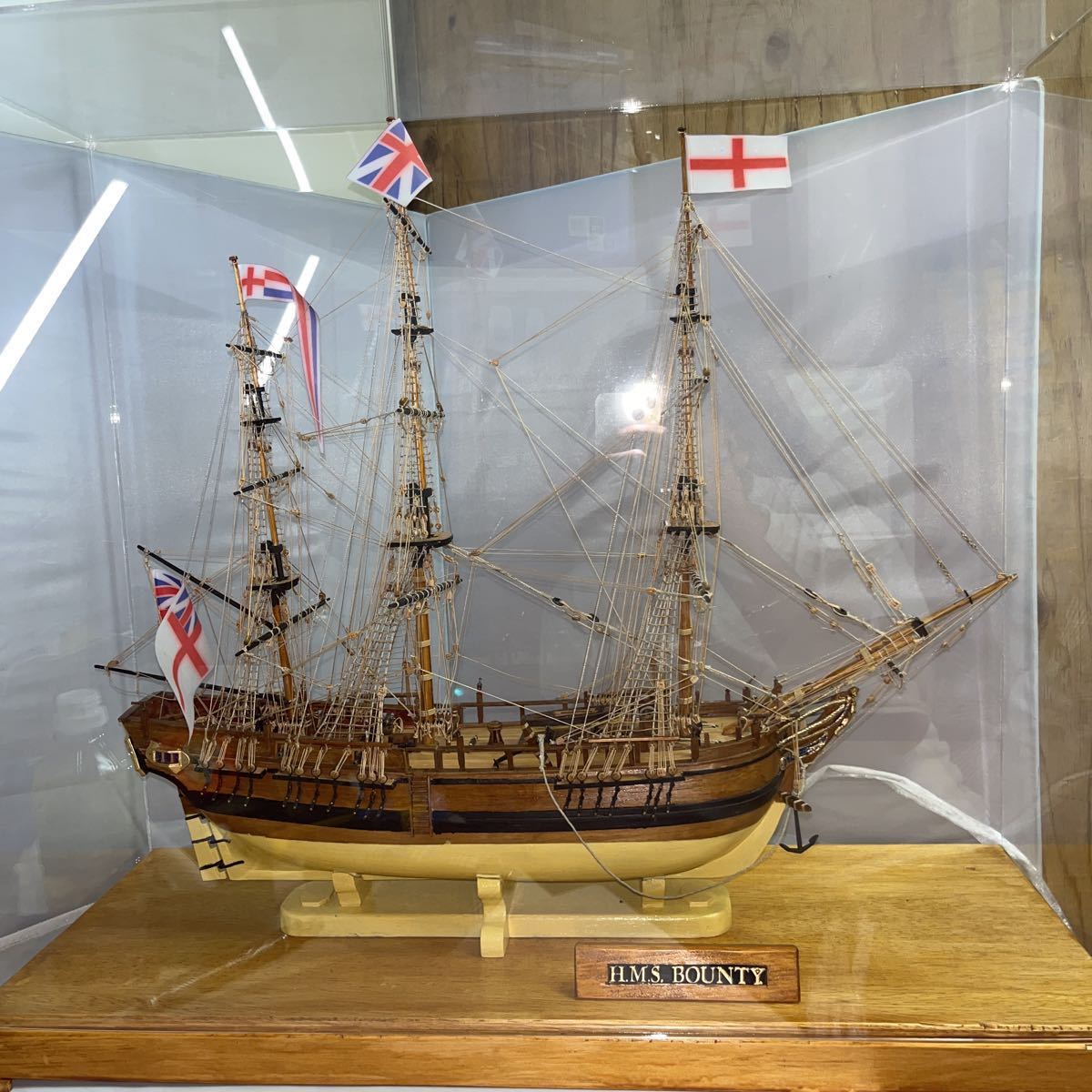 木製帆船模型/HMS BOUNTY/HMSバウンティ/イギリス海軍武装輸送船 