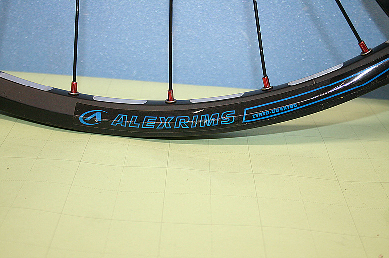 新品 MTB 軽量 26、27.5inから選択 ALEXrim 36,28H＋Quantaハブ 
