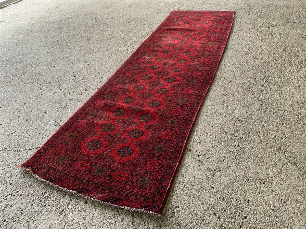 絨毯 アンティーク家具 ラグ ランナー☆職人の手仕事☆280×75cm インド産 RUGS ｜SATHI 手織り絨毯専門店 | アフガニスタン絨毯サティラグス アフガニスタン絨毯、本場アフガニスタン絨毯通販、伝統模様の逸品を ヘラート産 VINTAGEアフガニスタン 手織りラグ ウール room｜ペルシャ絨毯・トライバルラグ専門店