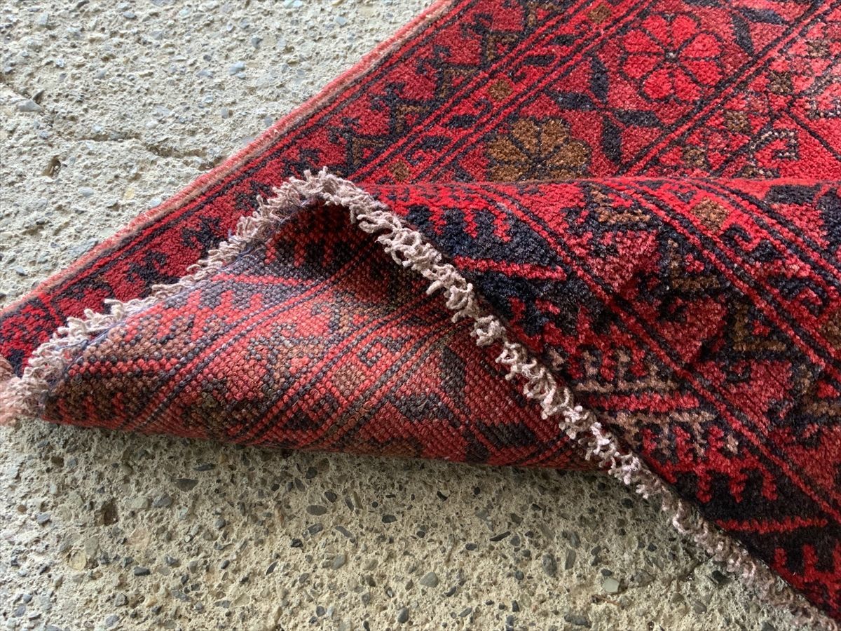 絨毯 アンティーク家具 ラグ ランナー☆職人の手仕事☆280×75cm インド産 RUGS ｜SATHI 手織り絨毯専門店 | アフガニスタン絨毯サティラグス アフガニスタン絨毯、本場アフガニスタン絨毯通販、伝統模様の逸品を ヘラート産 VINTAGEアフガニスタン 手織りラグ ウール room｜ペルシャ絨毯・トライバルラグ専門店