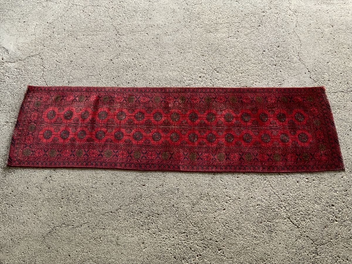 絨毯 アンティーク家具 ラグ ランナー☆職人の手仕事☆280×75cm インド産 RUGS ｜SATHI 手織り絨毯専門店 | アフガニスタン絨毯サティラグス アフガニスタン絨毯、本場アフガニスタン絨毯通販、伝統模様の逸品を ヘラート産 VINTAGEアフガニスタン 手織りラグ ウール room｜ペルシャ絨毯・トライバルラグ専門店