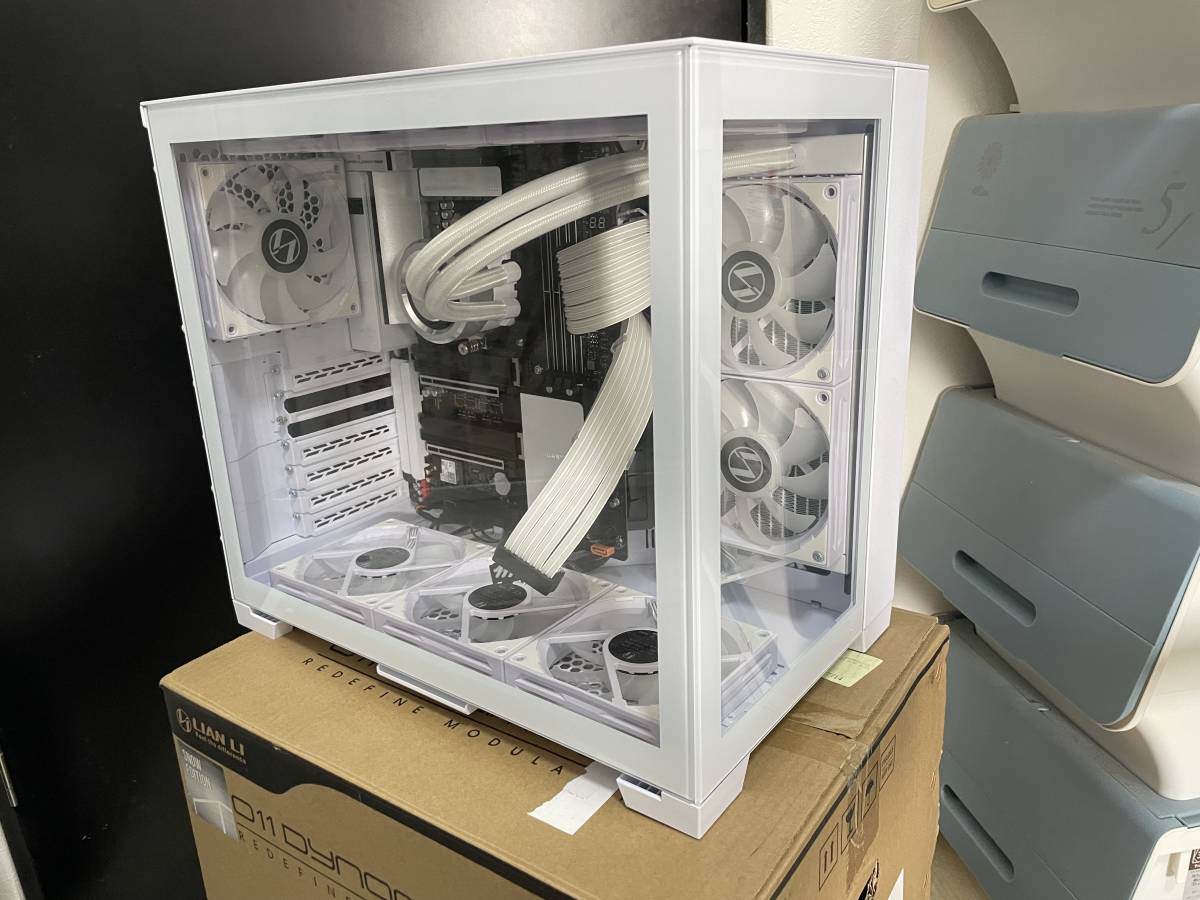 新作登場，定番 O11 DYNAMIC MINI SNOW EDITION ベアボーン状態 B550Vision D-P 簡易水冷 SF750 FAN 光るケーブルセット(その他)｜売買されたオークション情報、yahooの商品情報をアーカイブ公開 - オークファン その他