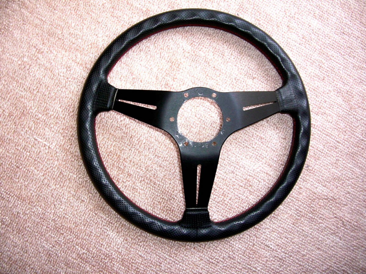 NARDI ナルディ ディープ ステアリング パンチングレザー 赤ステッチ