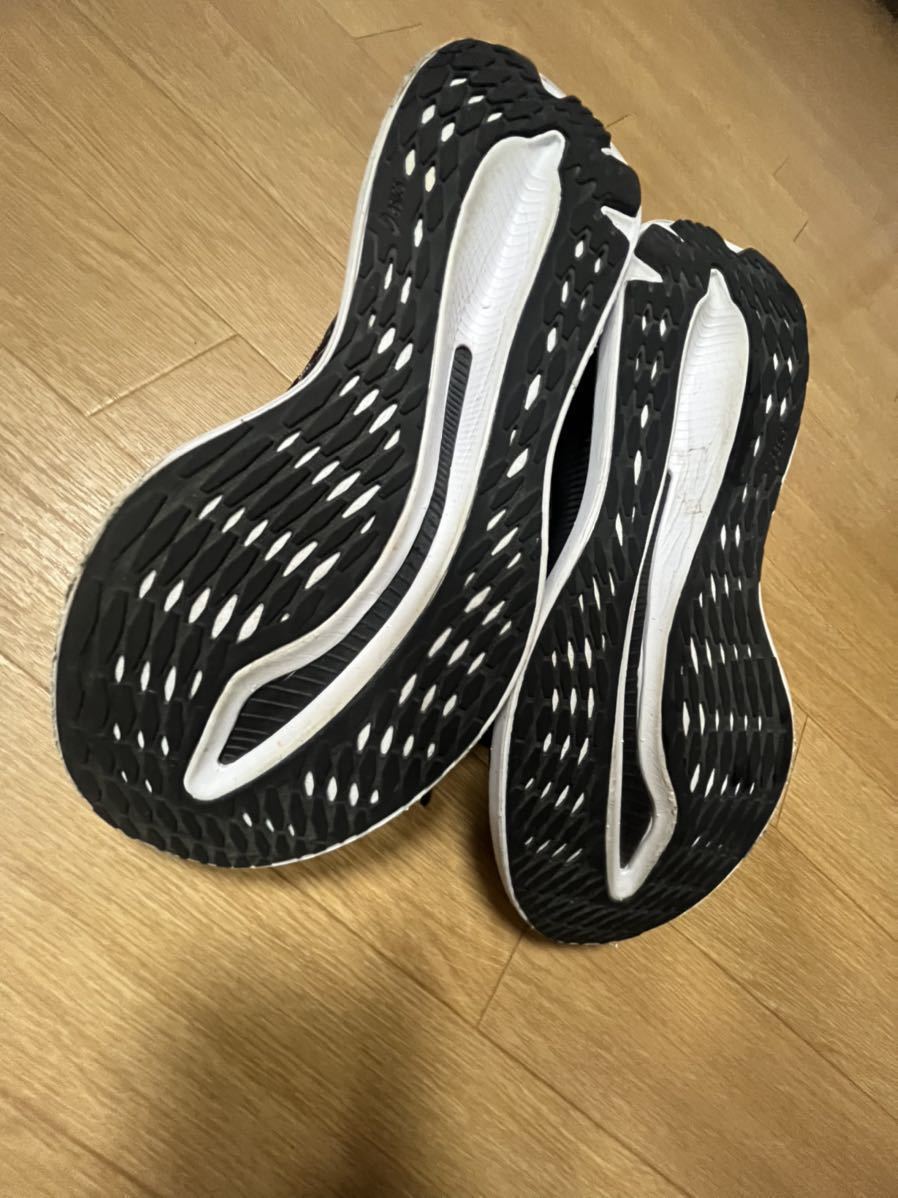 美品】asics アシックス グライドライド ランニングシューズ 24.0cm 黒 