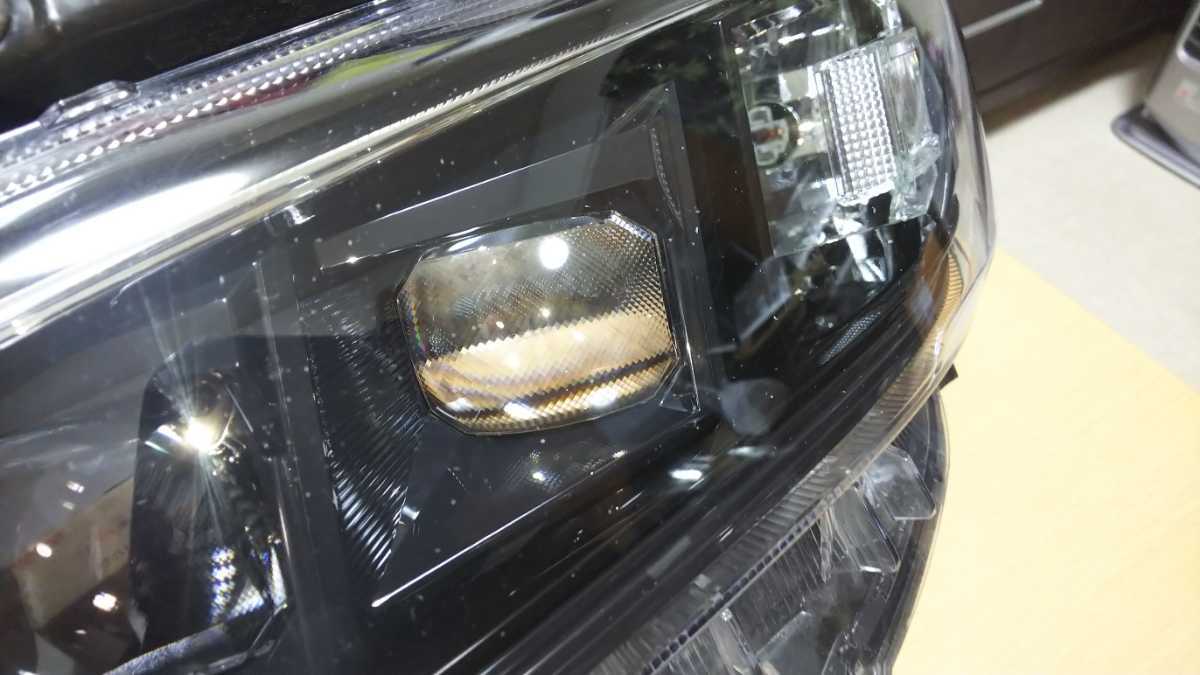 80 ヴォクシー 後期 左 ヘッドライト イチコー 28‐240 刻印K 煌 【公式