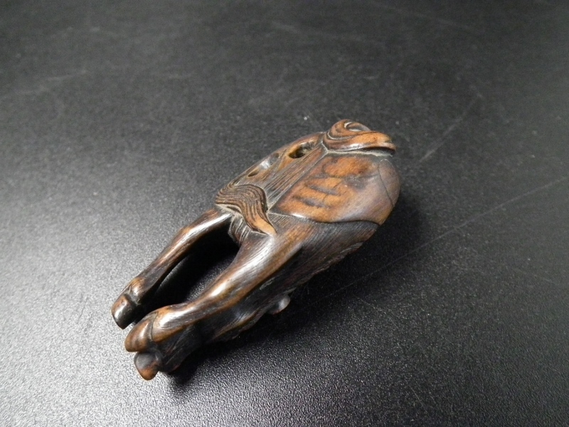 ☆NA☆黄楊木 木彫 馬 根付 玉名 在銘 / 午 ウマ 柘植 東洋彫刻