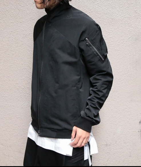JULIUS SPRING-SUMMER 2017 COLLECTION JATTE NECK BOMBER JACKET 型番:577BLM1-BK COLOR:BLACK SIZE:3
