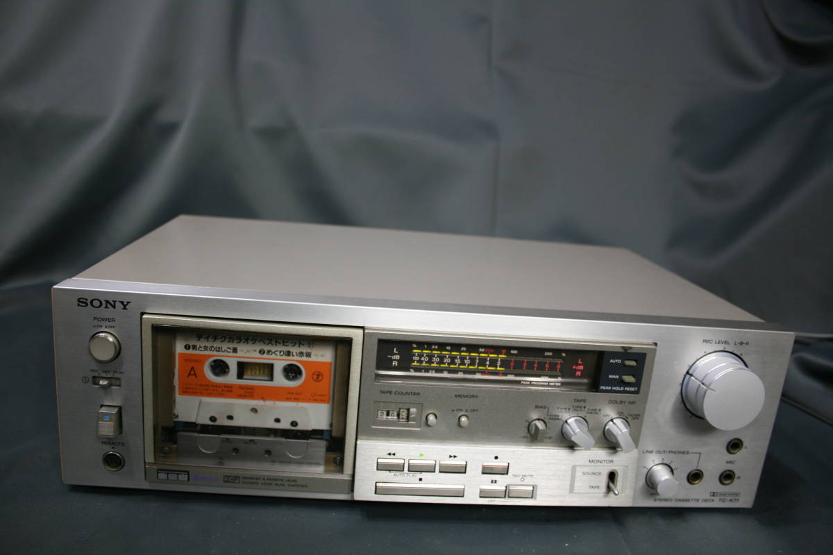 オーディオ 動作確認済 SONY/ソニー ICF-9250 AM/FMラジオ 2バンド 