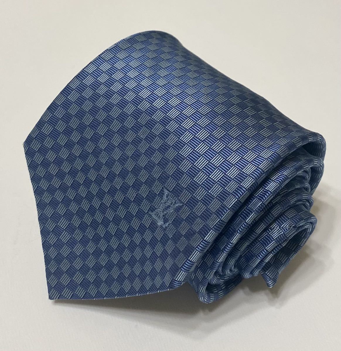  LOUIS VUITTON／ルイ ヴィトン／ルイ ヴィトンネクタイ／ユーズド／No.1137／1円スタート(ネクタイ)｜売買されたオークション情報、yahooの商品情報をアーカイブ公開 - オークファン 服飾小物