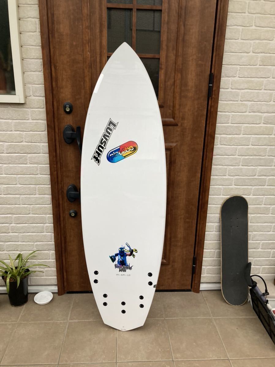 プレセボボードロケット5'5 placeboプレセボ ロケット 5'7 カテゴリー