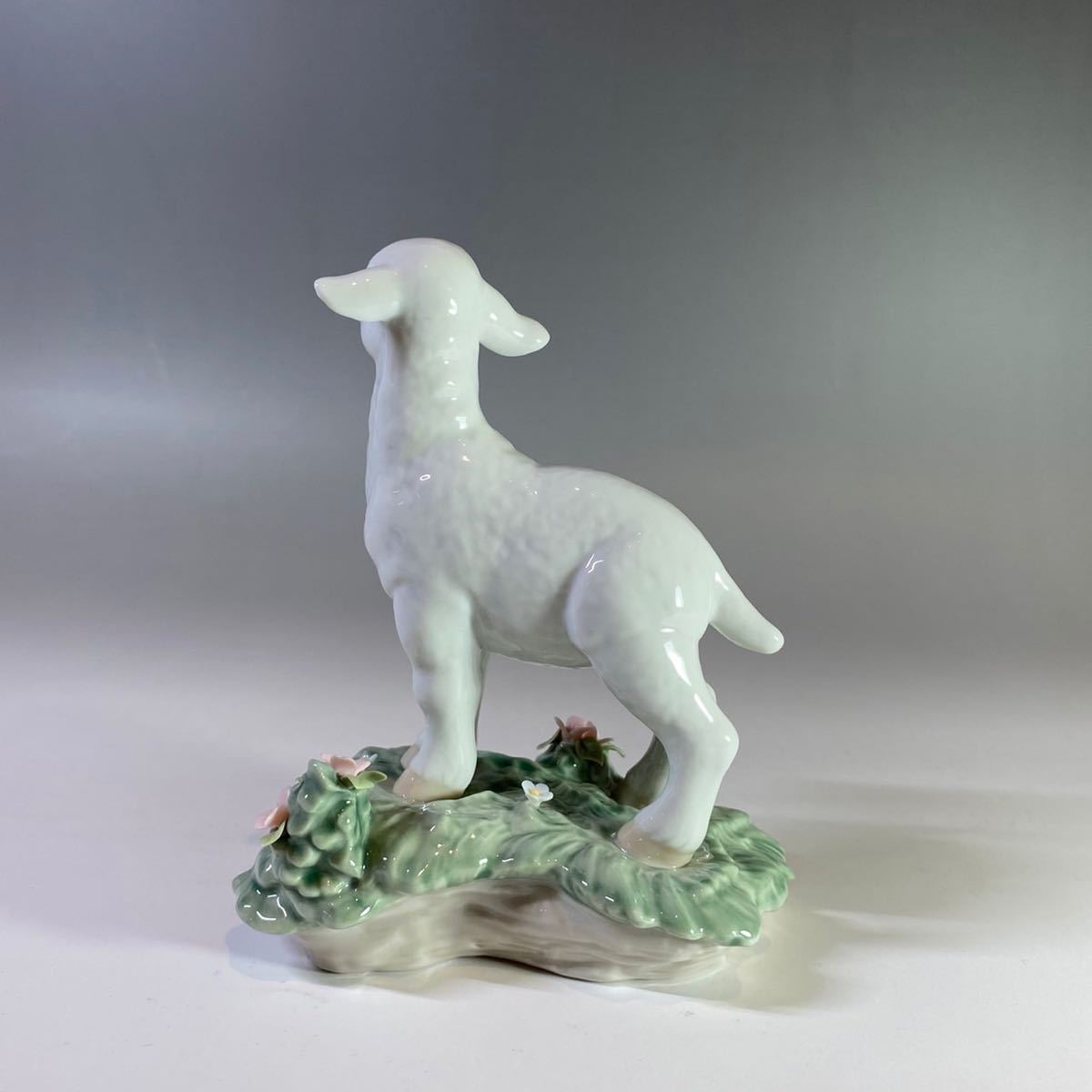 LLADRO リヤドロ 7212 仔羊 美品 絶版】LLADRO リヤドロ No.7212『仔羊