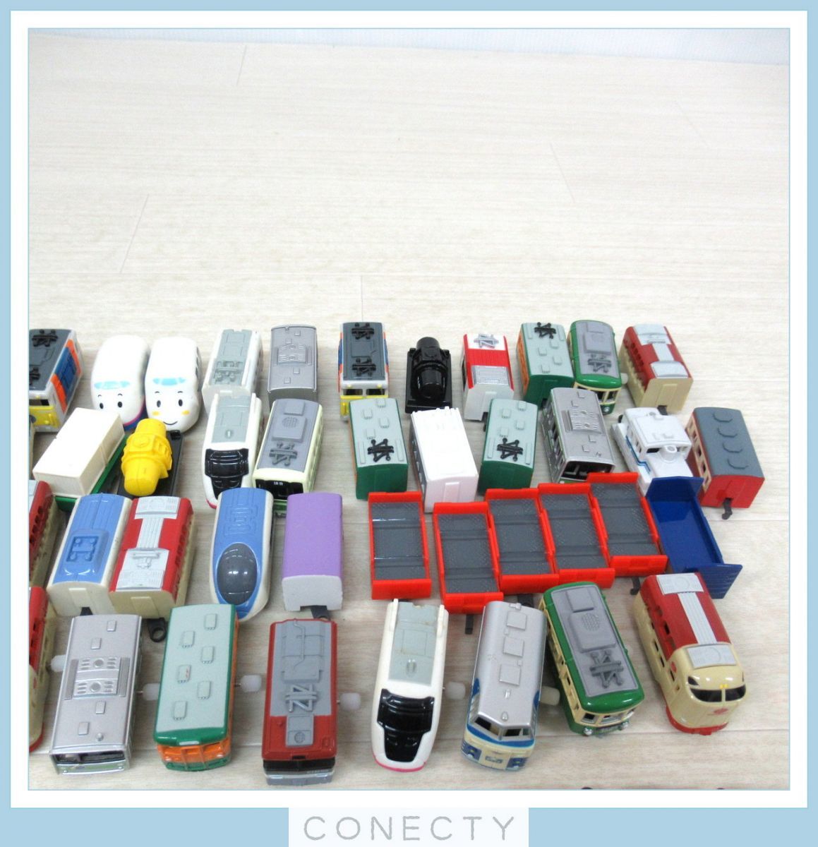 トーマス カプセルプラレール ガチャガチャ 大量 レール 情景