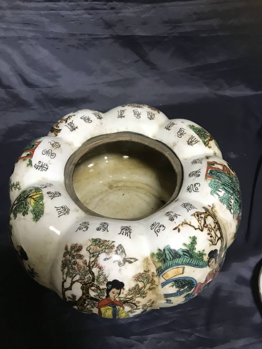 ○中国古陶磁 ◇中国美術◇鳳凰⁄草花⁄鳥文様 五彩 蓋壷◇ 大清乾隆年製