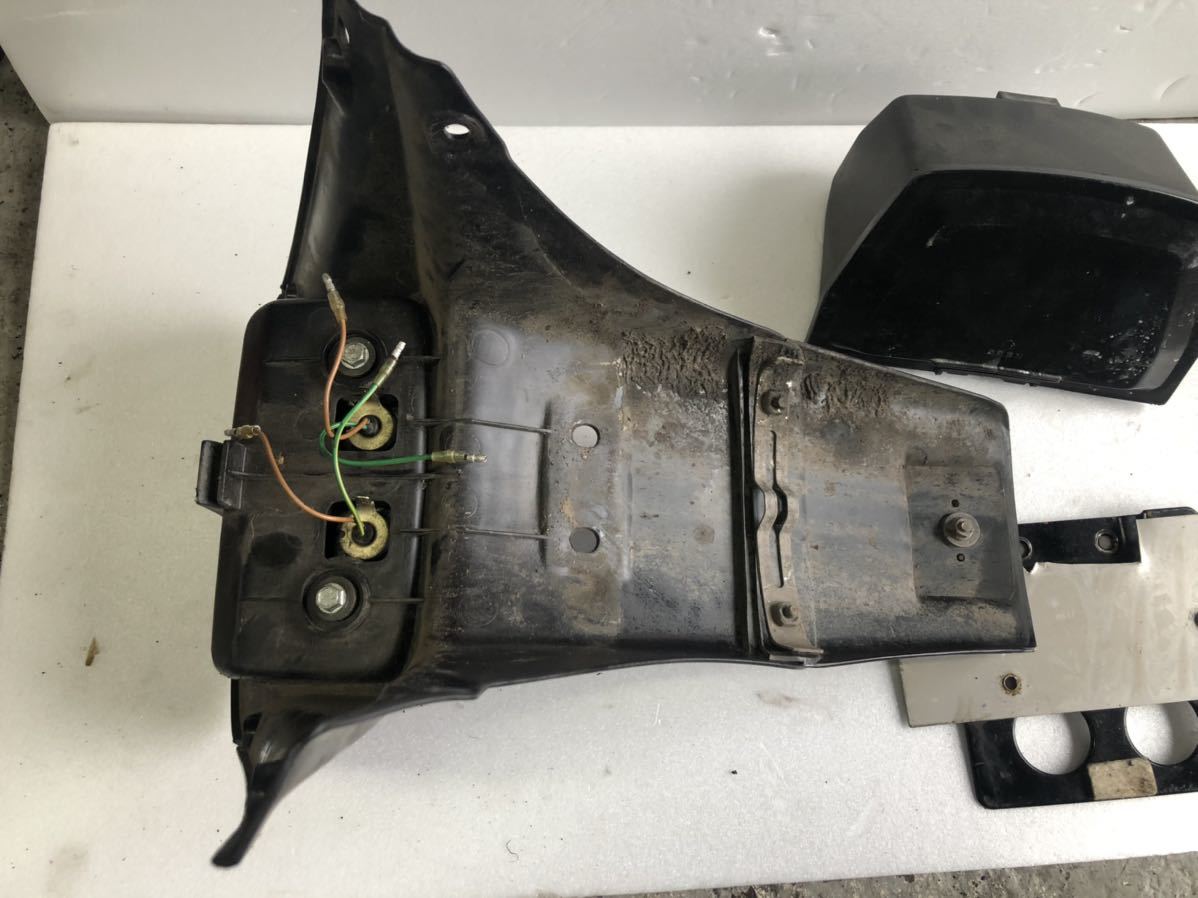 極上 走行7000km CB400N CB450N リアフェンダー テールランプ 極上 走行7000km CB400N CB450N リアフェンダー テールランプ