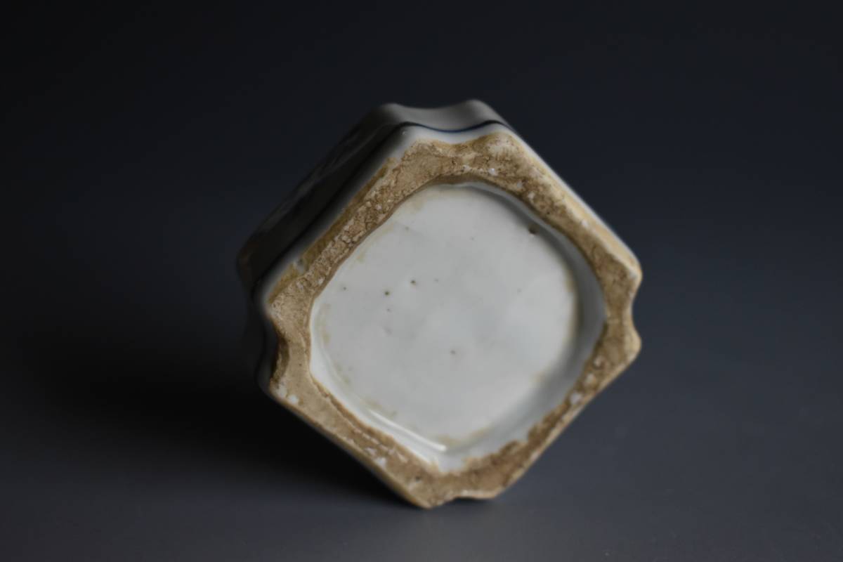 之】古染付 香合 山水図 明代 共箱