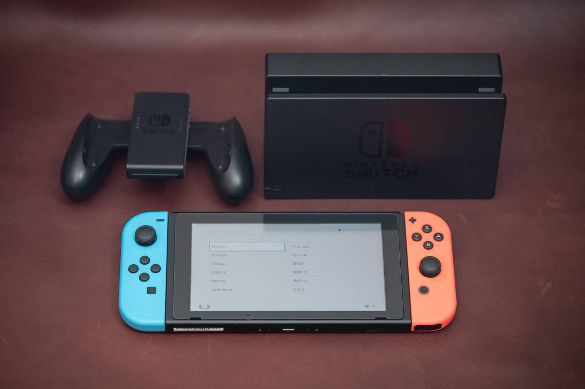 NINTENDO Switch(HAC-001) 本体 ネオンブルー×ネオンレッド (ガラス