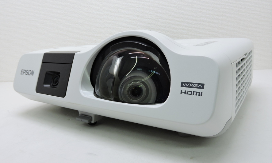 【液晶プロジェクター】EPSON LCD PROJECTOR EB-536WT 動作確認済 ランプ使用時間 高輝度 256H 低輝度 0H EB-536WT EPSON LCD 点灯時間 641H&frasl;22H サイト