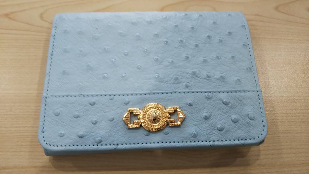 数量限定，新作登場 GIANNI VERSACE ジャンニベルサーチ コンパクト財布 ライトブルー レザー(その他)｜売買されたオークション情報、yahooの商品情報をアーカイブ公開 - オークファン 服飾小物