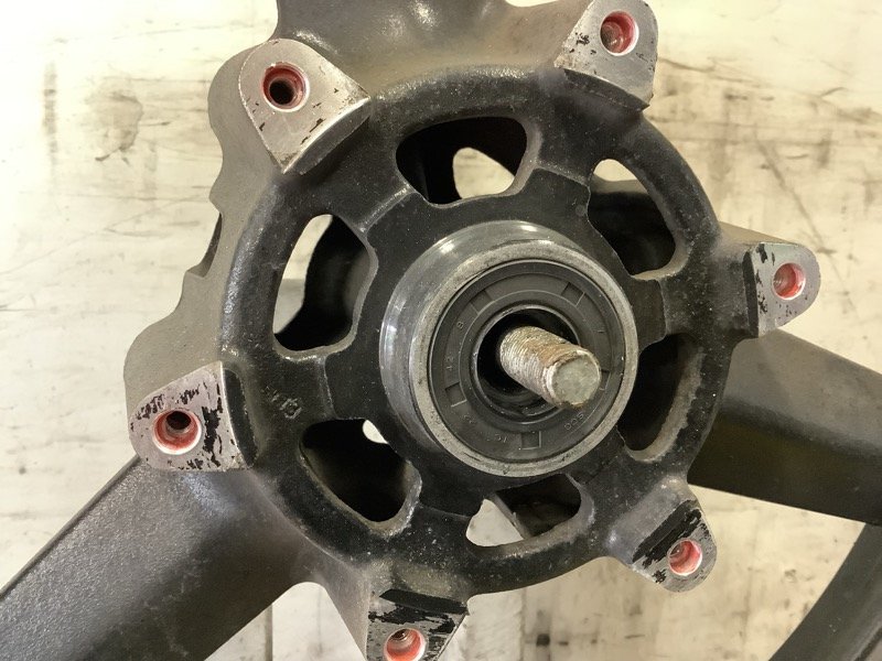 GSR 250 く GJ55D フロント ホイール 必見 (160) S5-658 SM GSR250 GJ55D : 前後ホイールベアリング 高耐久性 GSR250('12~)・GSR250S('14~)・GSR250F('14~)JBK